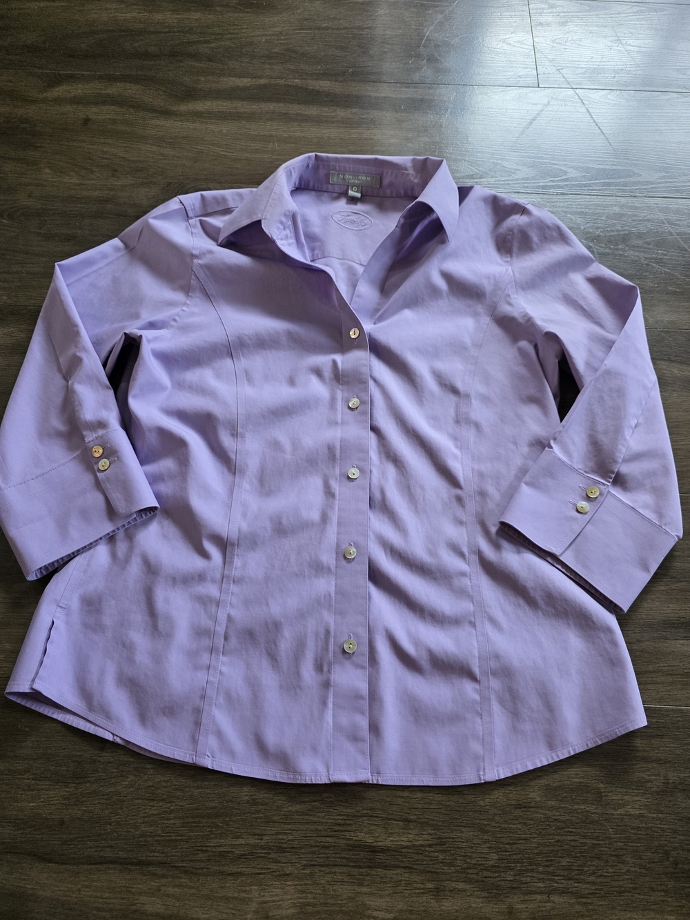 Foxcroft Non-Iron Fitted Blouse Lavender Lilac Button-Down Long Sleeve Sz 10